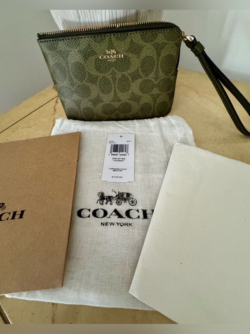 Coach Signature Jacquard Olive Green Corner Zip  Wristlet Full Inclusion New
